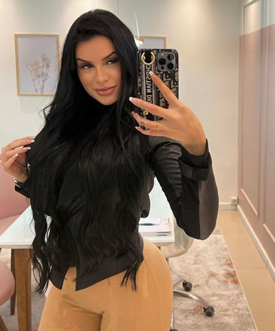 Gallery - Melina - 9